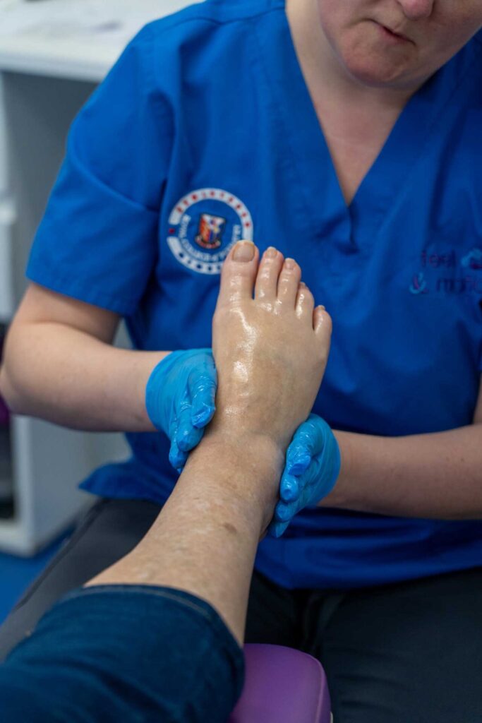 Warm Wax Therapy 4 7II03474 1